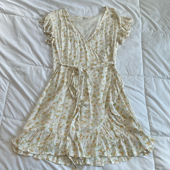 Boho Billabong Wrap Dress - Picture 3 of 6